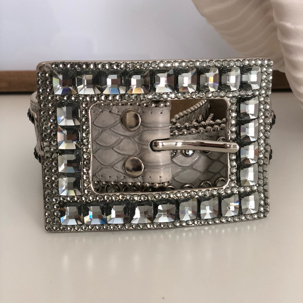 B.B. Simon belt